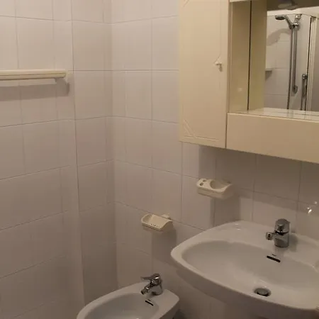 Ca' Morosini 3 *